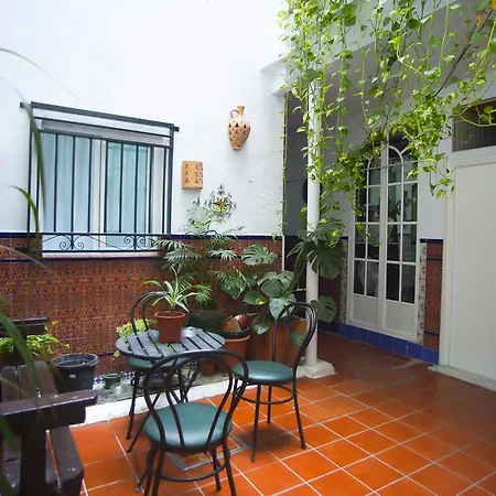 Casa de hóspedes Santa María La Blanca 2*