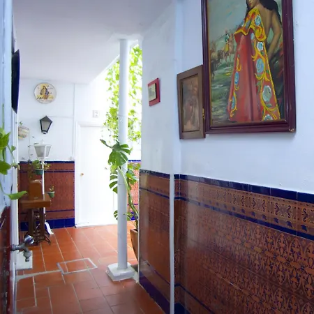 بيت ضيافة Santa Maria La Blanca إشبيلية