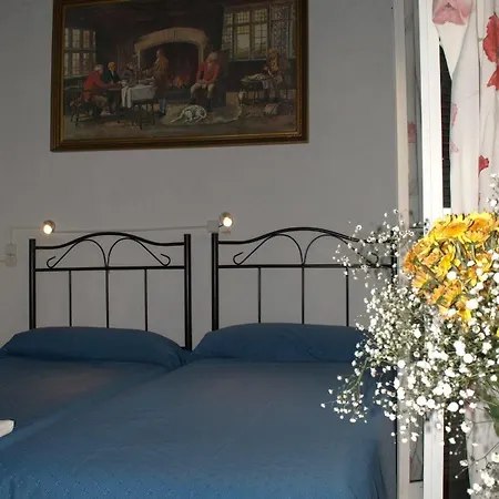Santa María La Blanca Casa de hóspedes 2*