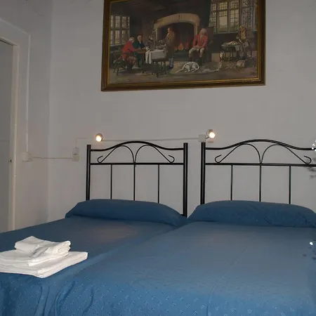 Casa de hóspedes Santa María La Blanca 2*