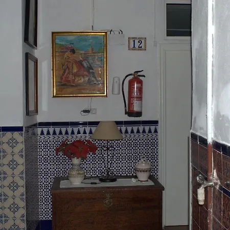 Casa de hóspedes Santa María La Blanca 2*